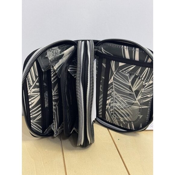 Lug Splits RFID Wallet NWT - Black - Picture 3 of 4